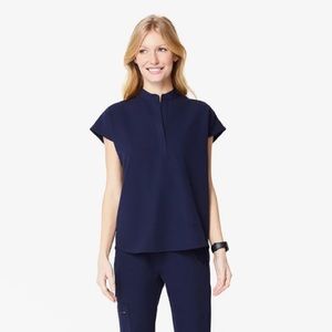 NWOT Figs Rafaela scrub top
